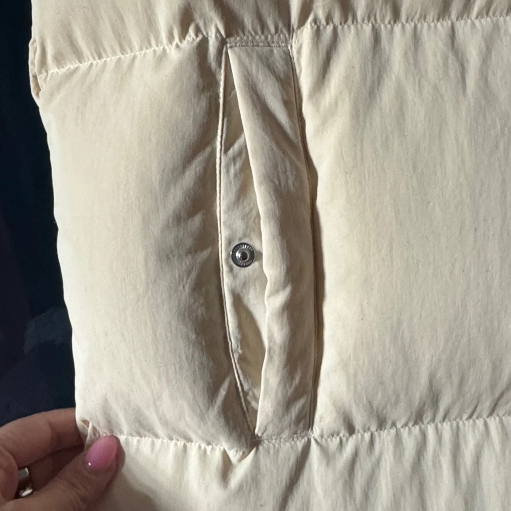 Tory Burch Cream Long Down Vest size S